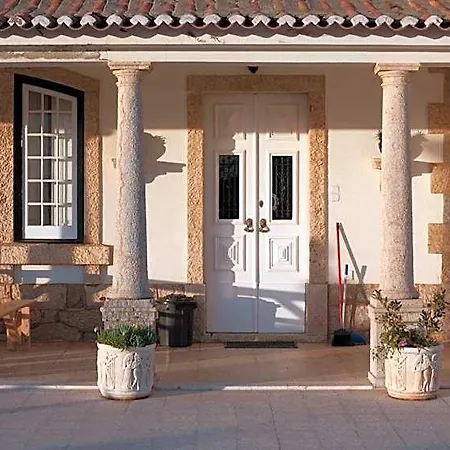 Casa Branca Хостел Эрисейра